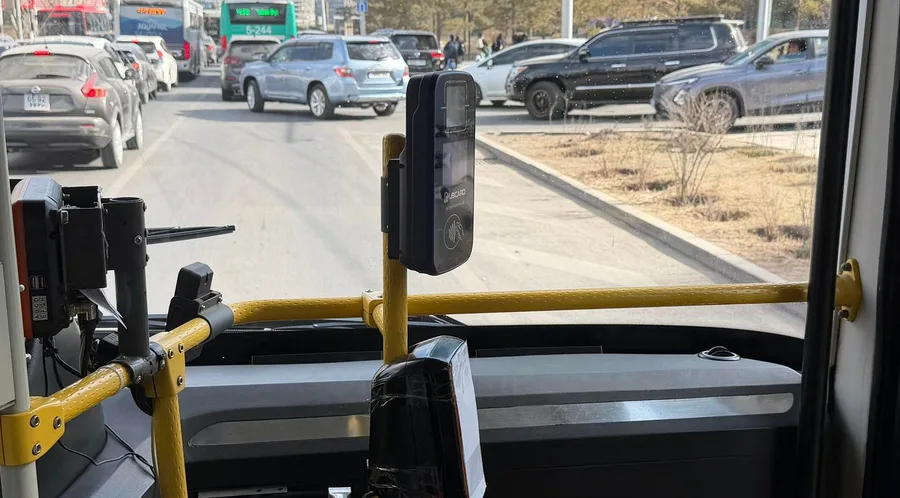 Нийтийн тээврийн биет карт худалдаж авах боломжтой байршлуудыг зарлалаа